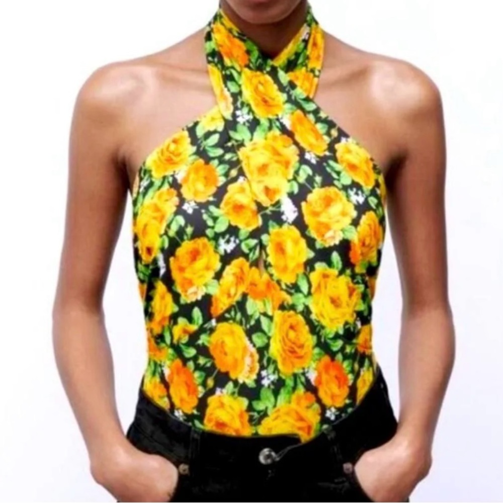 Zara Floral Top! Twist halter neck bodysuit! Perfect for spring and summer!